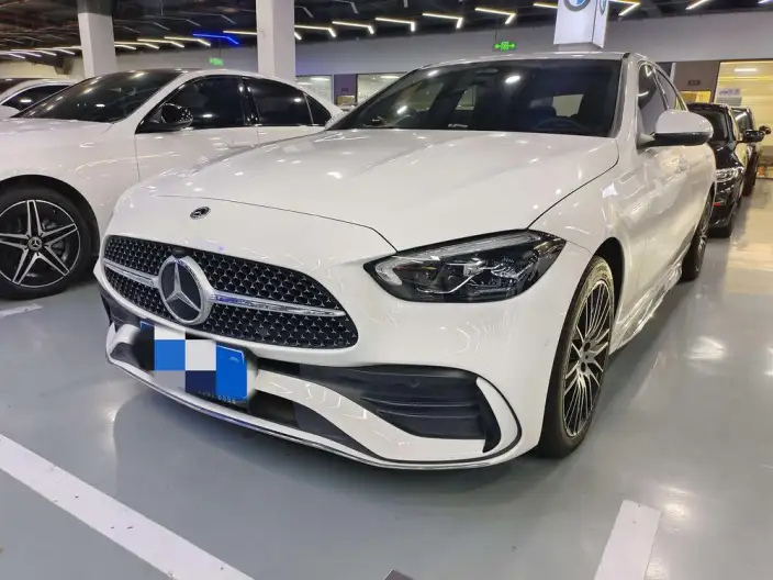 Mercedes-Benz C-Class 2023 Model C 200 L Sports Edition – фото 1