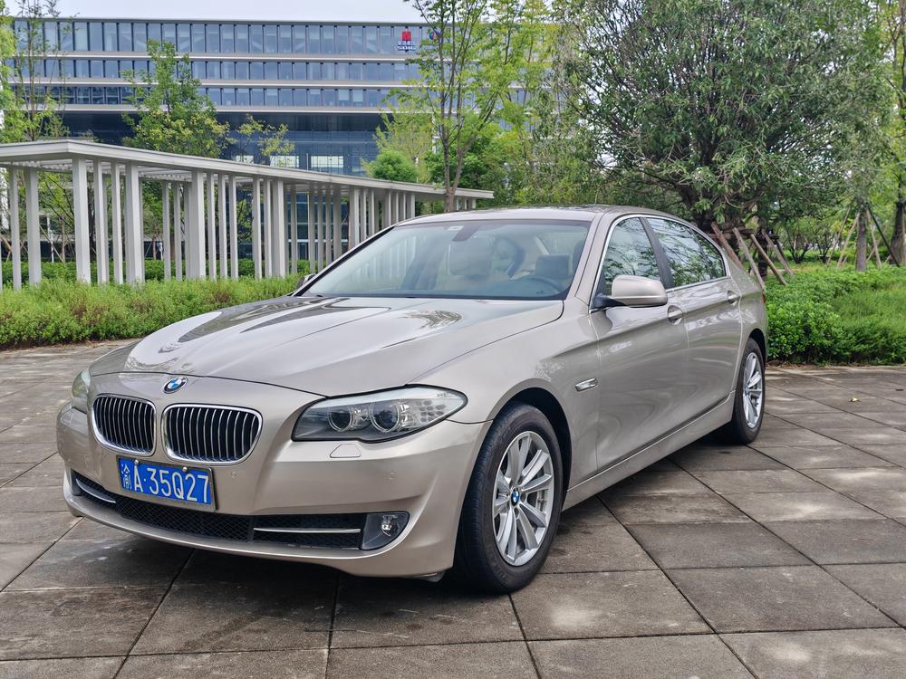 BMW 5 Series 2013 модификация 520Li Elegance – фото 1