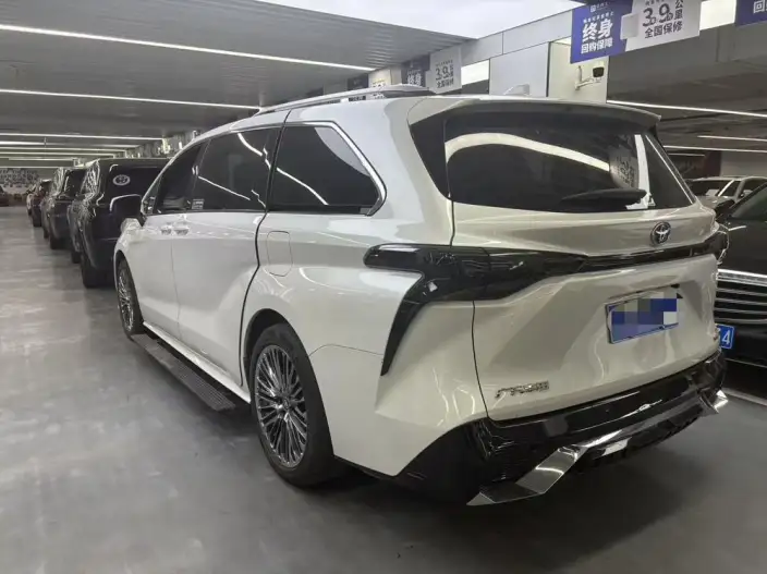 Toyota Sienna 2021 Model 2.5L Hybrid Supreme Edition – фото 3