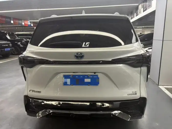 Toyota Sienna 2021 Model 2.5L Hybrid Supreme Edition – фото 4