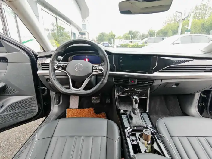Volkswagen Passat 2023 Model Facelift 330TSI Elite Edition – фото 8