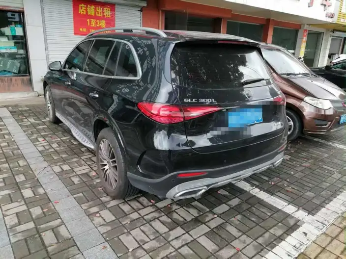 Mercedes-Benz GLC 2024 Model GLC 300 L 4MATIC Dynamic Model 5 seat – фото 3
