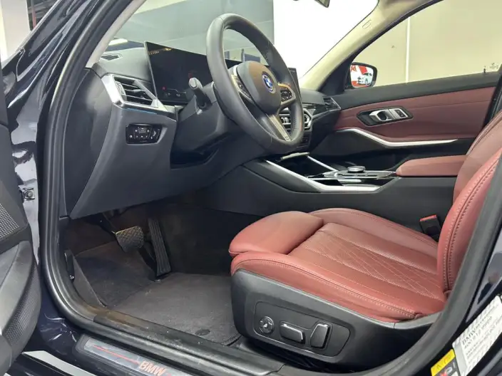 BMW i3 2025 Model eDrive35L – фото 9