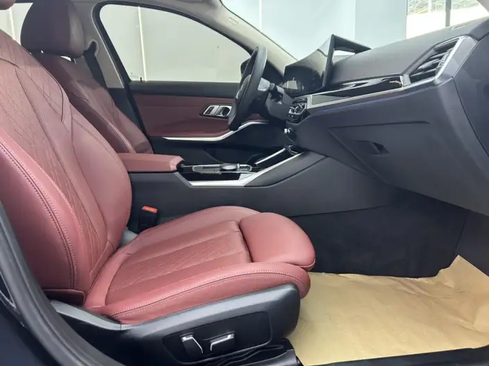 BMW i3 2025 Model eDrive35L – фото 10