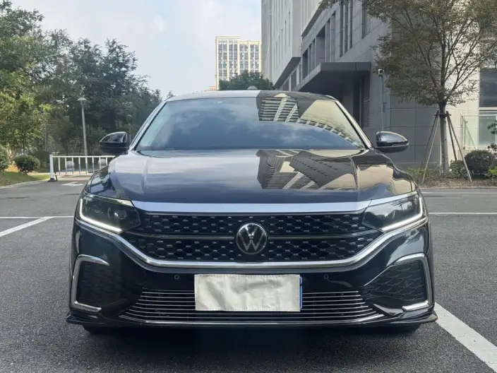 Volkswagen Passat 2023 Model 330TSI Starry sky Elite Edition – фото 2