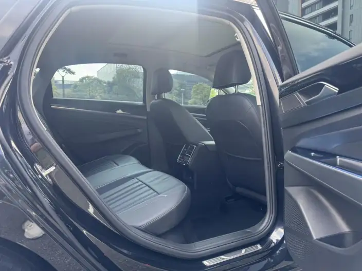 Volkswagen Passat 2023 Model 330TSI Starry sky Elite Edition – фото 8