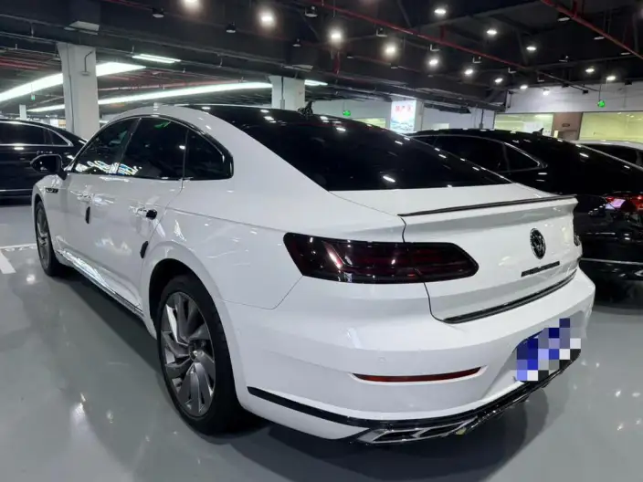 Volkswagen CC 2023 Model 380TSI Eye-catching version – фото 4