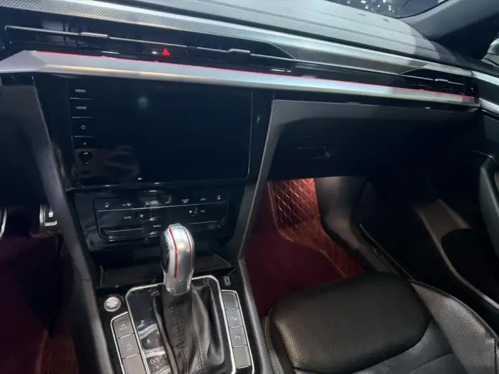 Volkswagen CC 2023 Model 380TSI Eye-catching version – фото 7