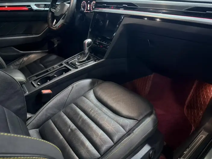 Volkswagen CC 2023 Model 380TSI Eye-catching version – фото 8