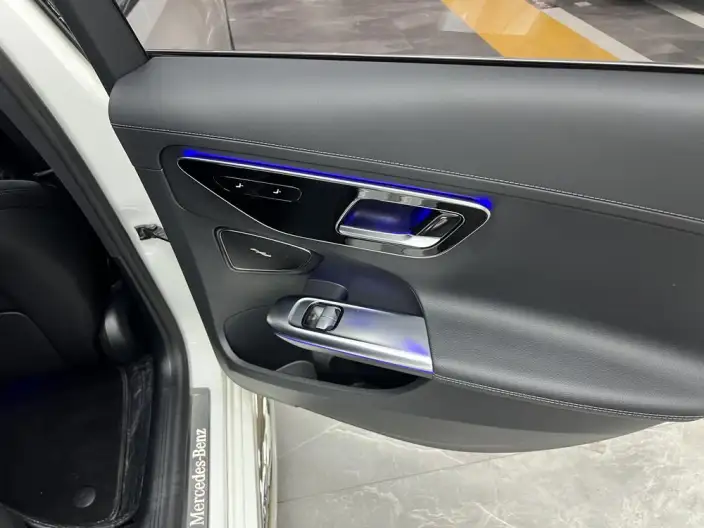 Mercedes-Benz C-Class 2023 Model C 260 L Sports Edition – фото 7