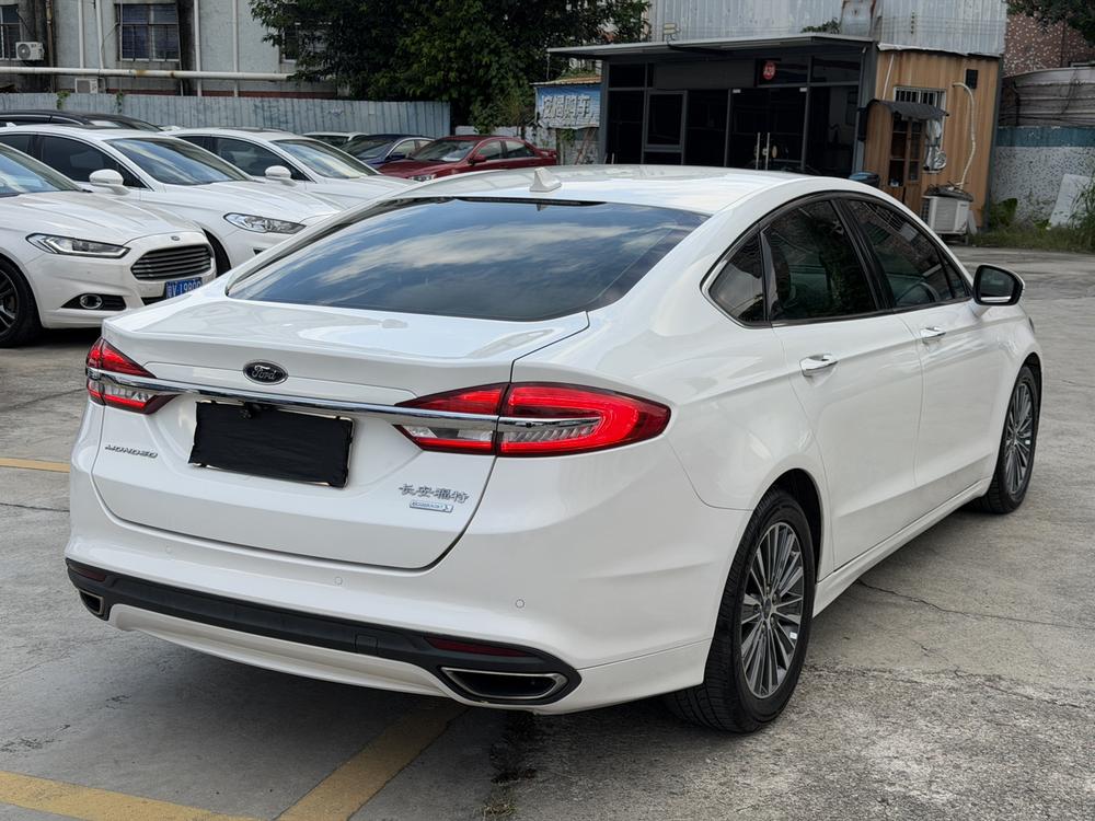 Ford Mondeo Модель 2018 года EcoBoost 180 Luxury – фото 6