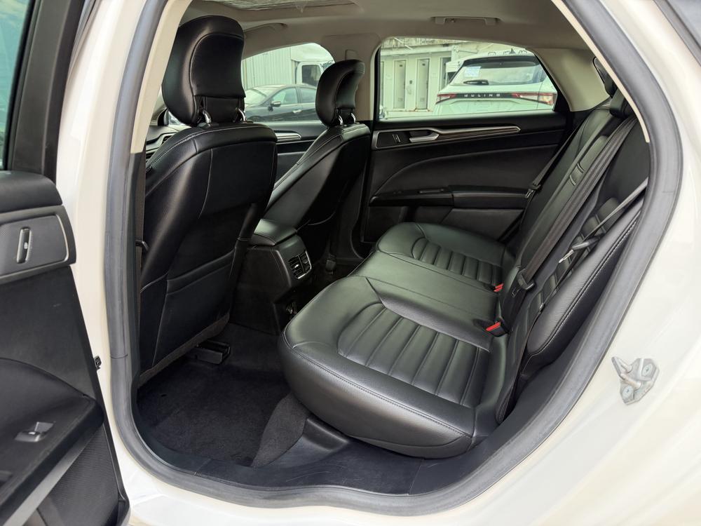 Ford Mondeo Модель 2018 года EcoBoost 180 Luxury – фото 9