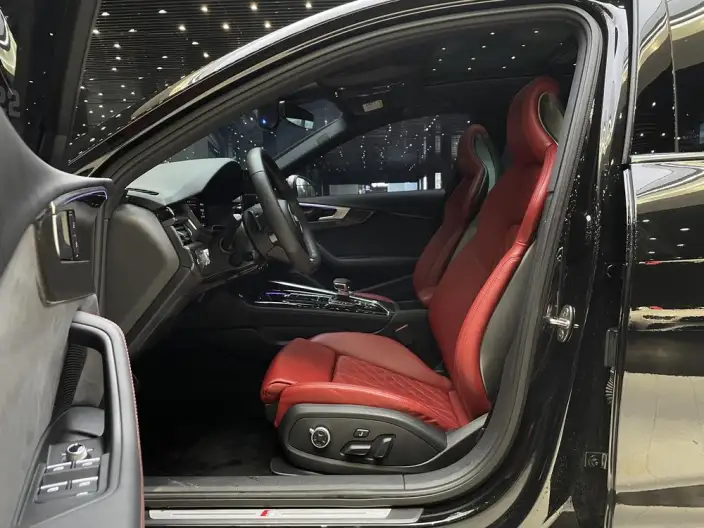 Audi S4 2025 Model Avant 3.0TFSI – фото 7