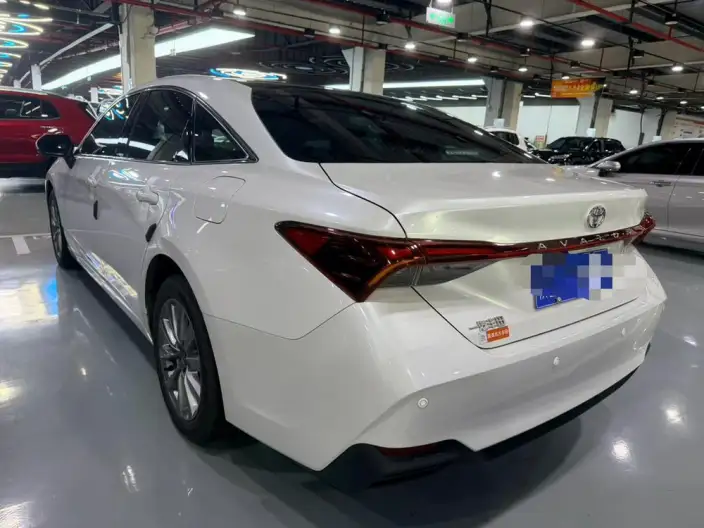 Toyota Avalon 2024 Model 2.0L CVT Enterprising Edition – фото 4