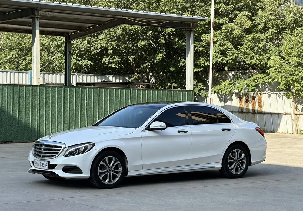 Mercedes-Benz C-Class 2017 модификация комплектация C 180 L Fashion – фото 1