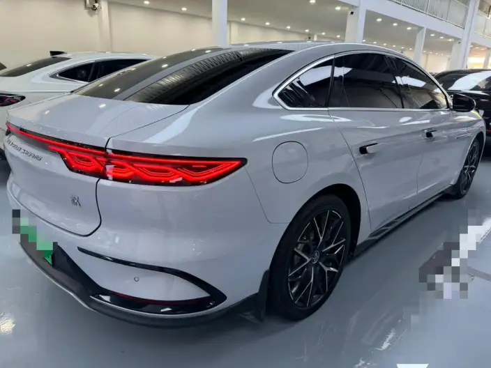 BYD Han EV 2024 Model Honor Edition 506KM Noble Model – фото 6