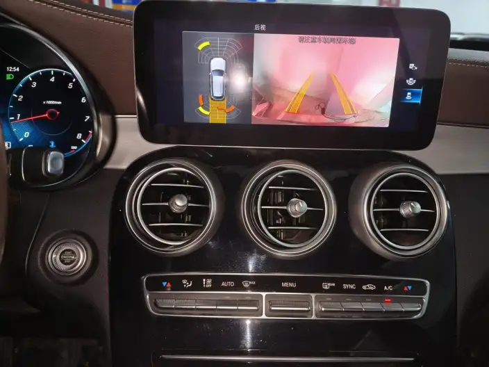 Mercedes-Benz GLC 2022 Model Facelift GLC 260 L 4MATIC Dynamic Model – фото 6