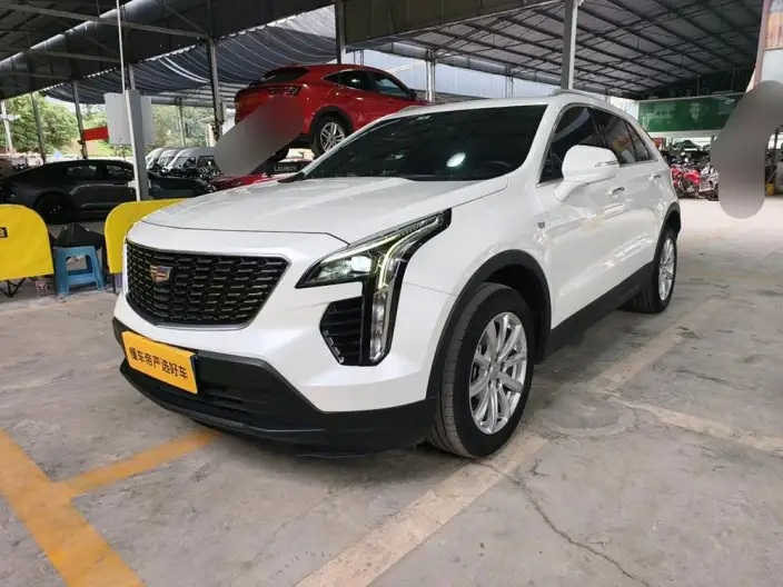 Cadillac XT4 2022 Model 28T 2WD Fashion Model