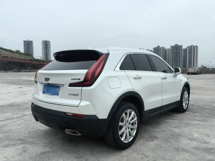 Cadillac XT4 2022 Model 28T 2WD Fashion Model – фото 8