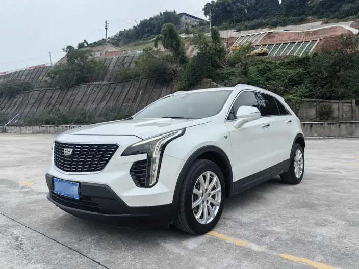 Cadillac XT4 2022 Model 28T 2WD Fashion Model – фото 9