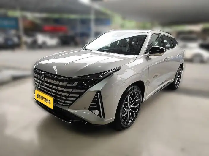 Changan UNI-Z 2025 Model 1.5T DCT Noble Model – фото 1