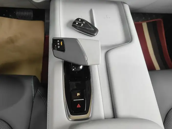Changan UNI-Z 2025 Model 1.5T DCT Noble Model – фото 10