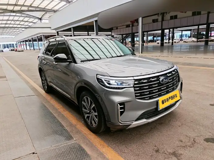 Ford Explorer 2023 Model EcoBoost 285 4WD Titan Jin Edition 6 seat