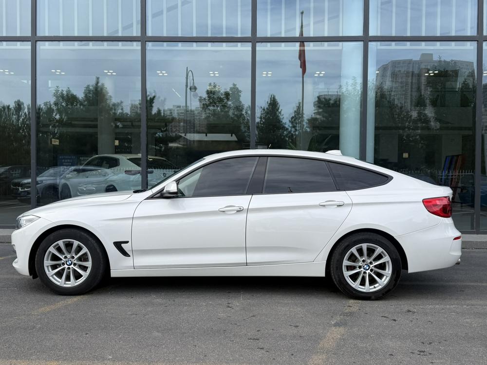 BMW 3 Series Gran Turismo 2017 модификация 320i Fashion – фото 3