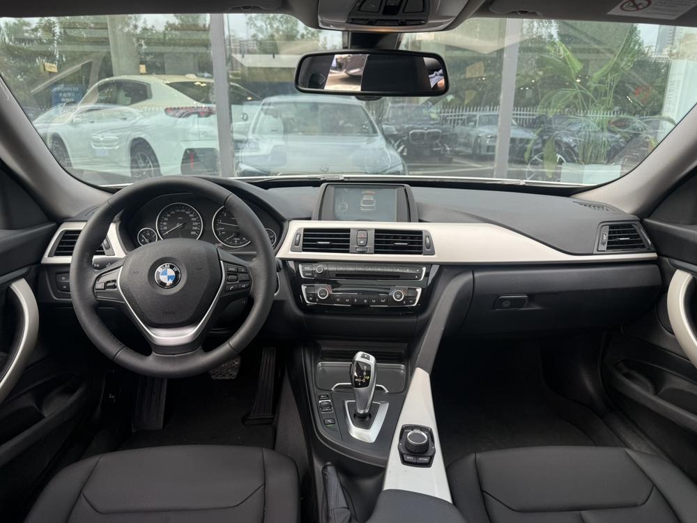 BMW 3 Series Gran Turismo 2017 модификация 320i Fashion – фото 7