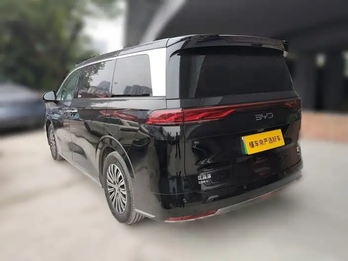 Xia 2026 Model DM-i 218KM Excellence Model – фото 3
