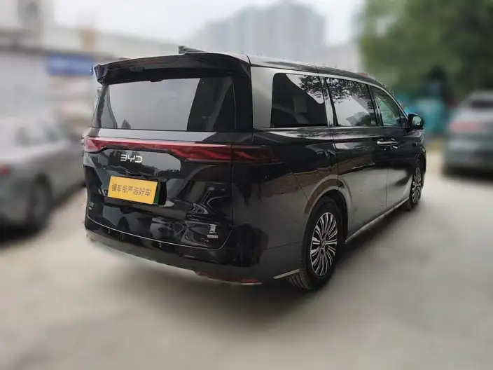 Xia 2026 Model DM-i 218KM Excellence Model – фото 4