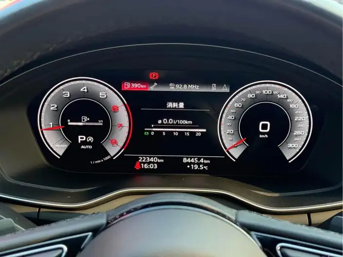 Audi A4 L 2023 Model 40 TFSI quattro Luxury Dynamic Model – фото 10