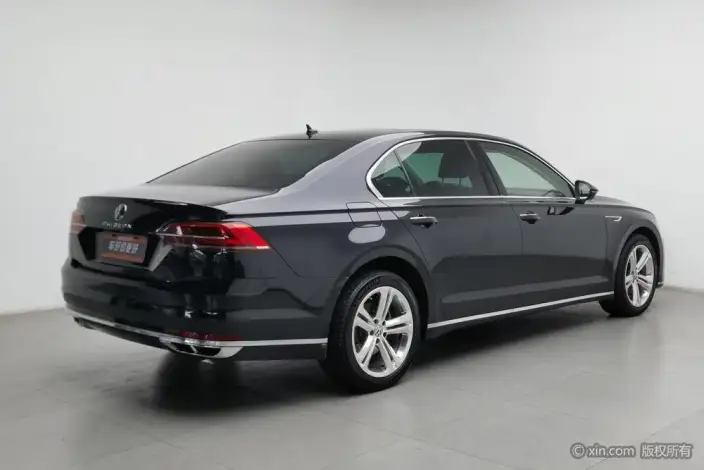 Volkswagen Phaeton 2021 Model 380TSI Deluxe Edition – фото 4