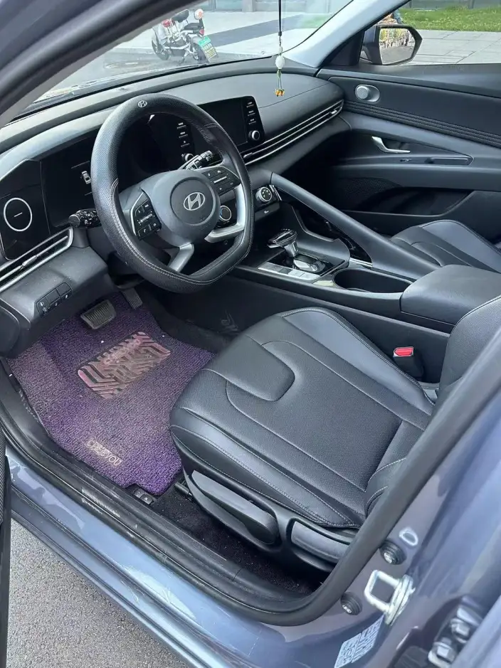 Hyundai Ioniq 2023 Model 1.5L CVT GLX Elite Edition – фото 8