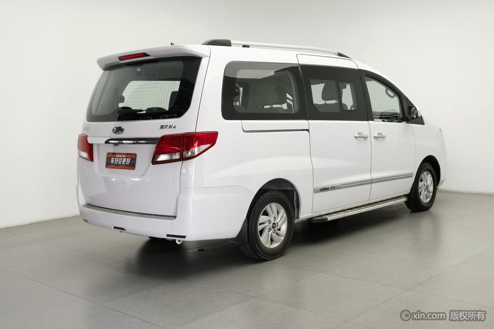 Ruifeng M4 2016 модификация 2.0L Manual Luxury Intelligent – фото 4