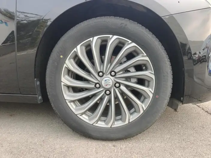 Buick LaCrosse 2024 Model 28T Automatic Yue Zun Edition – фото 6