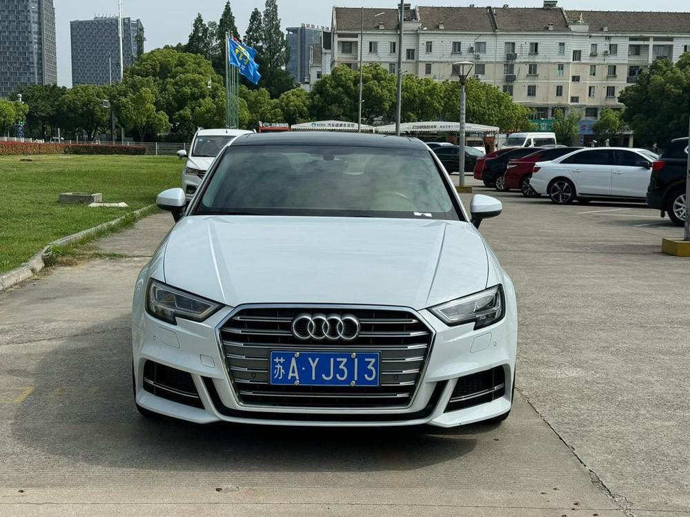 Audi A3 2020 Limousine 35 TFSI Style China VI – фото 2