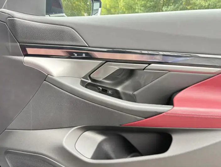 BMW i5 2025 Model eDrive35L M Sports Set – фото 10