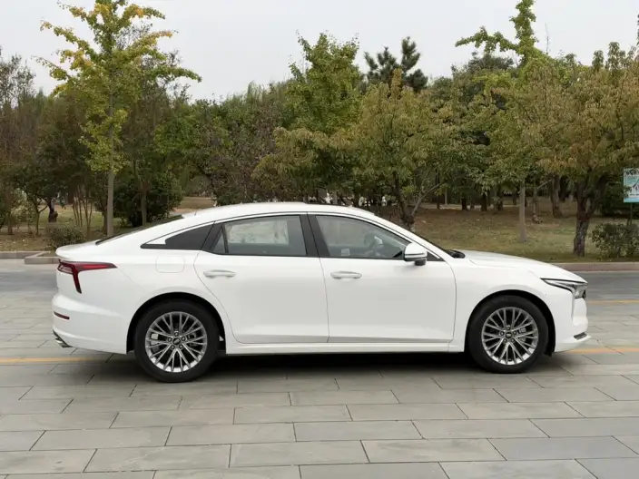 BESTUNE B70 2022 Model Third generation 1.5T Automatic Enjoy Edition Model – фото 7