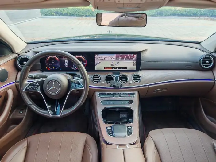 Mercedes-Benz E-Class 2023 Model E 300 L Fashion Model sedan – фото 7