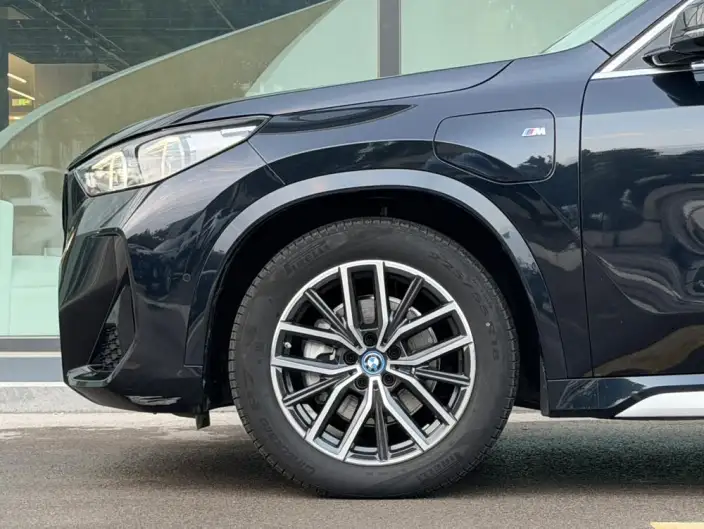 BMW iX 1 2024 Model eDrive25L M Sports Set – фото 10