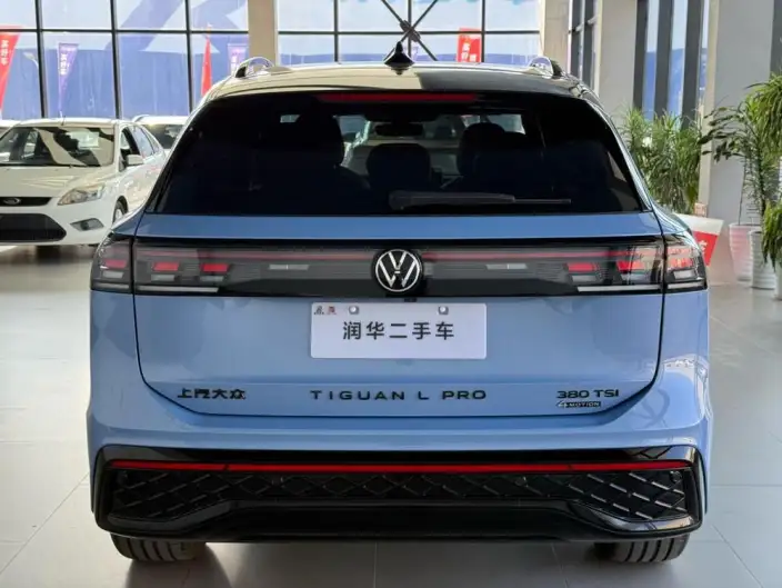 Volkswagen Tiguan L 2026 Model Pro 380TSI 4WD R-Line Zhizun Edition – фото 3