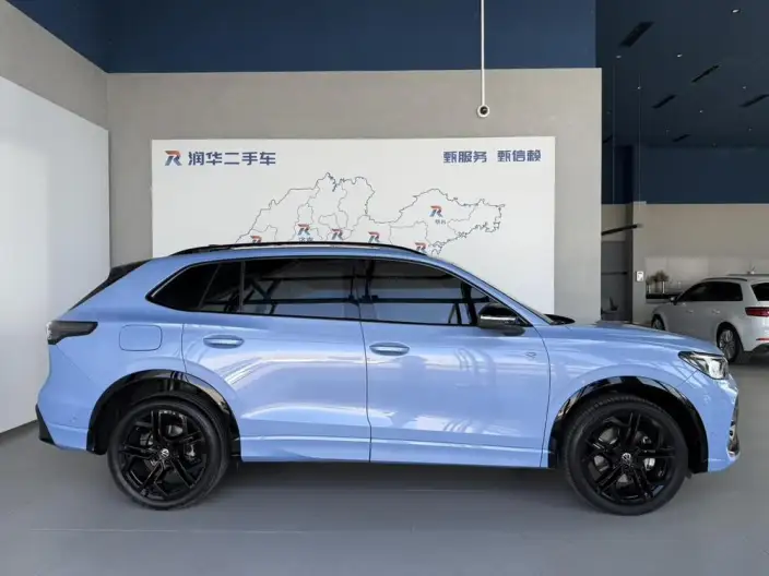 Volkswagen Tiguan L 2026 Model Pro 380TSI 4WD R-Line Zhizun Edition – фото 5