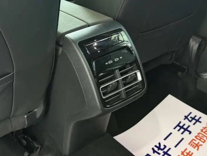Volkswagen Tiguan L 2026 Model Pro 380TSI 4WD R-Line Zhizun Edition – фото 6