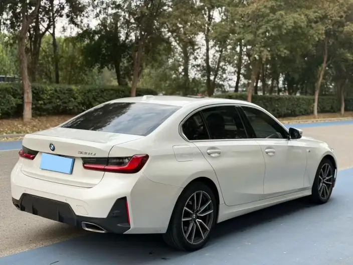 BMW 3 Series 2023 Model 320Li M Sports Set – фото 6
