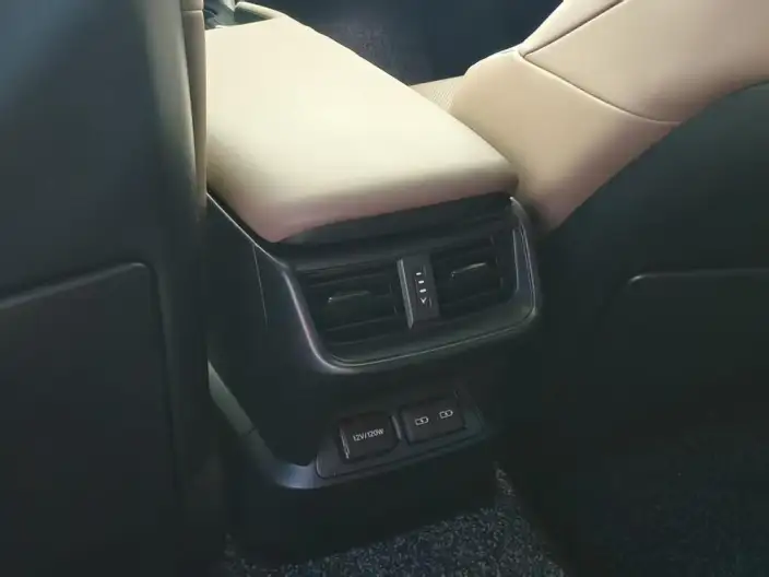 Lexus ES 2025 Model 200 Premium – фото 7