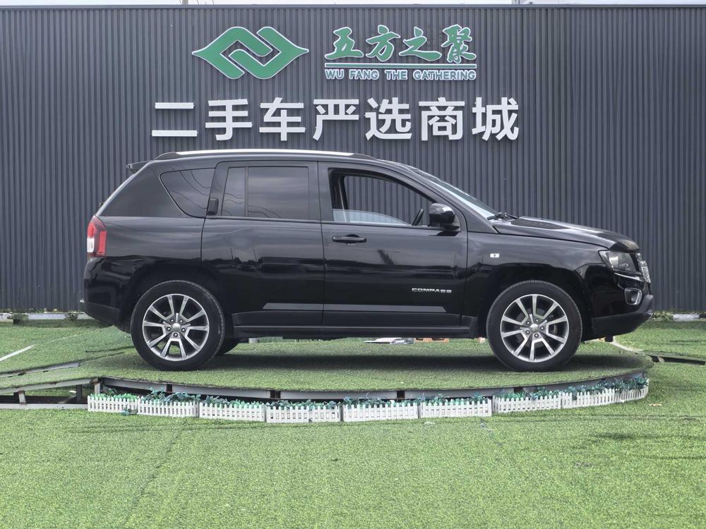 JEEP Compass Imported 2014 модификация комплектация 2.0L 2WD Elite Edition – фото 8