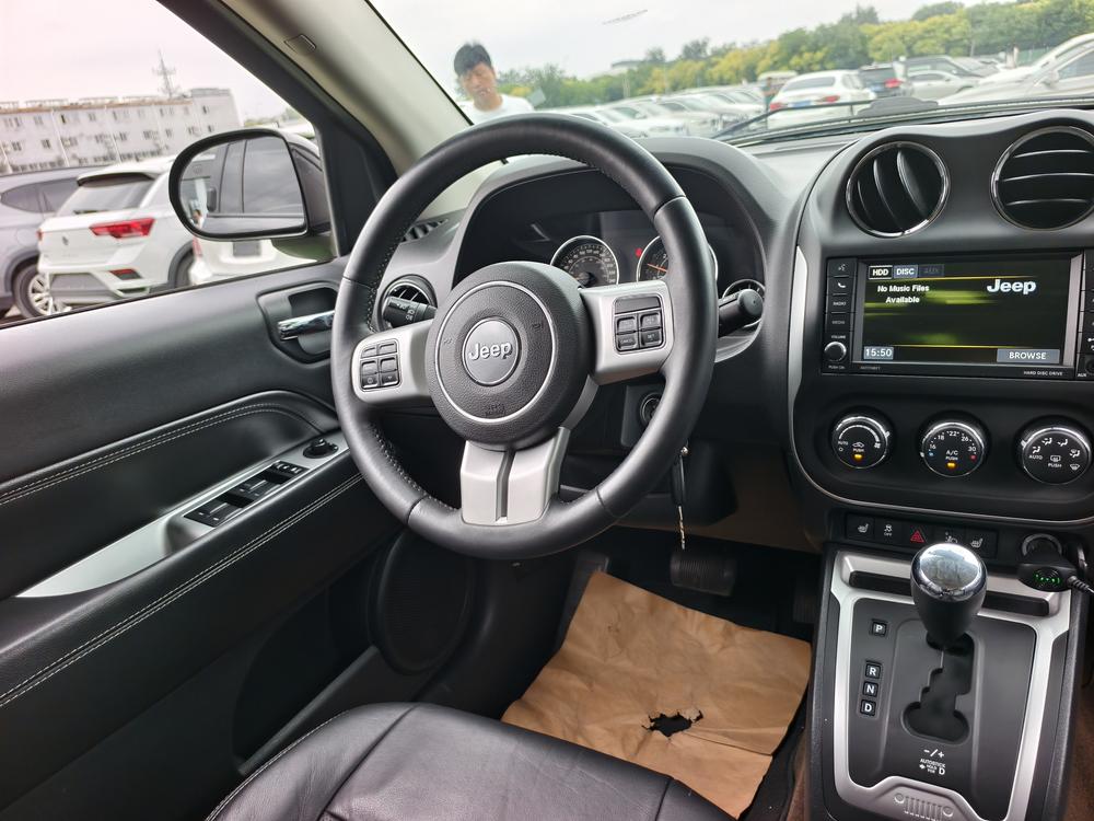 JEEP Compass Imported 2014 модификация комплектация 2.0L 2WD Elite Edition – фото 16