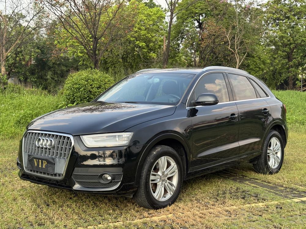 Audi Q3 2013 35 TFSI quattro Comfort – фото 1
