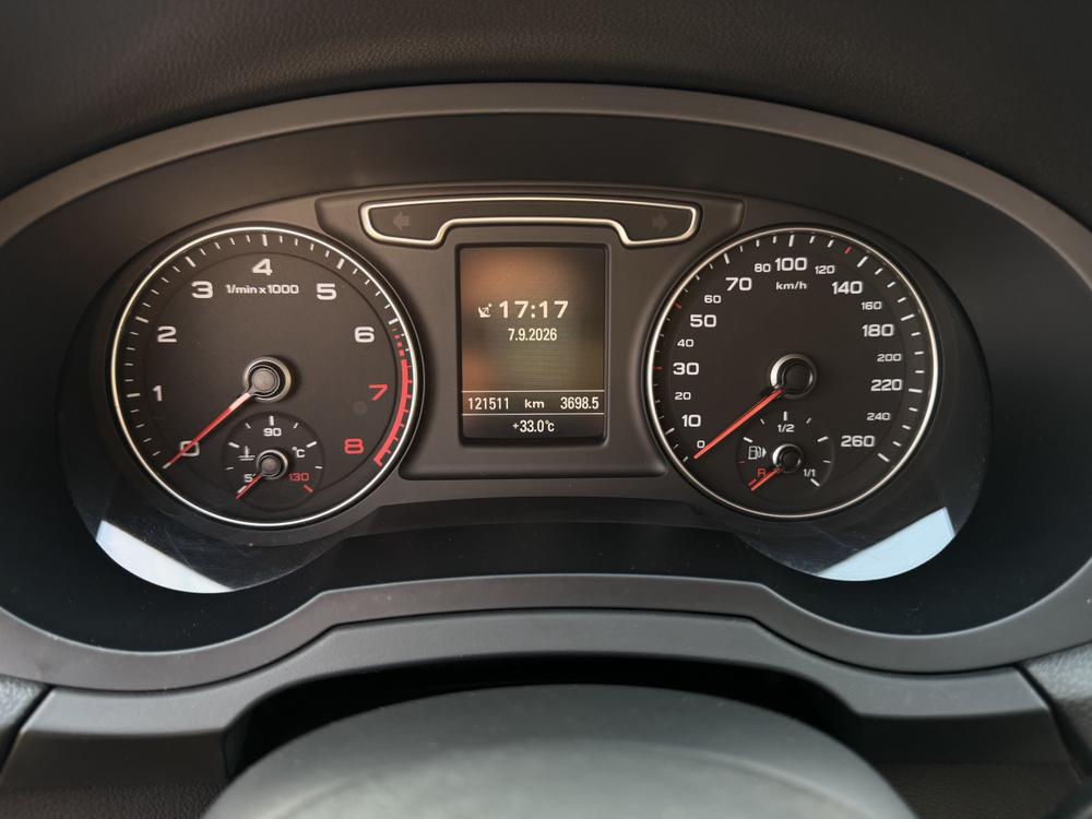 Audi Q3 2013 35 TFSI quattro Comfort – фото 13